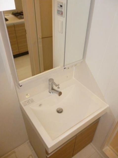 洗面設備　独立洗面台