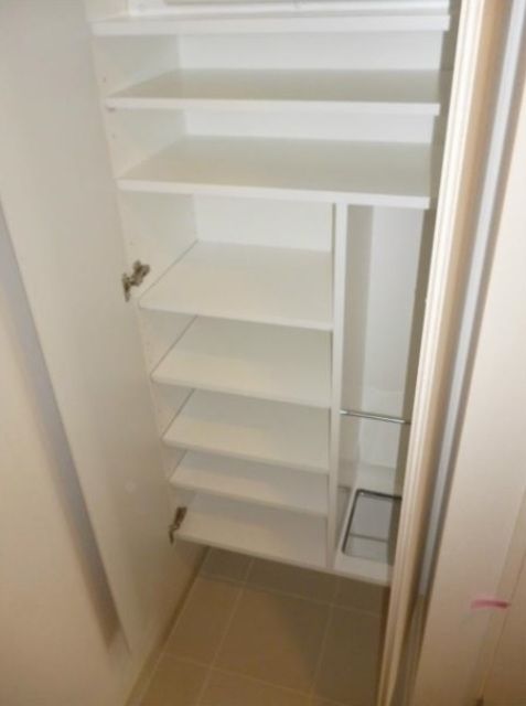 収納　シューズBOX