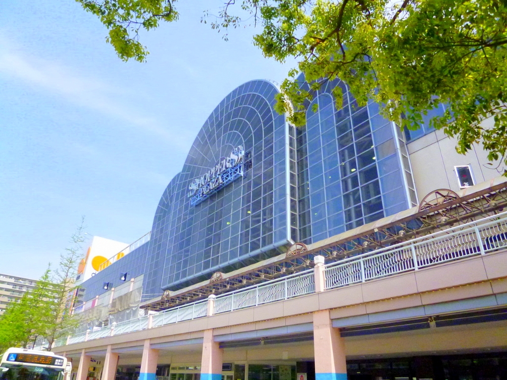 ショッピングセンター　アトレ新浦安（ショッピングセンター）まで900m