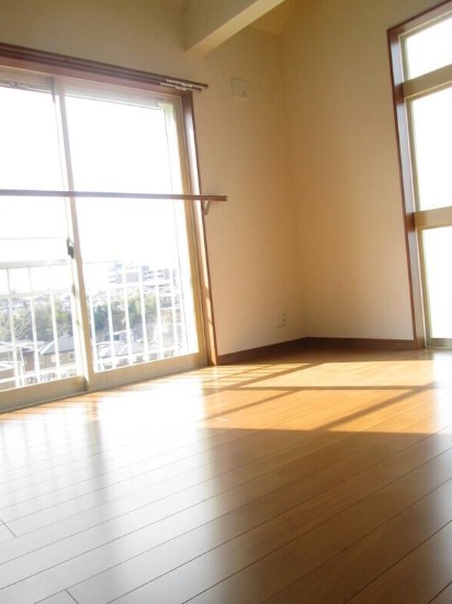 居室・リビング　お部屋の仕上がりは