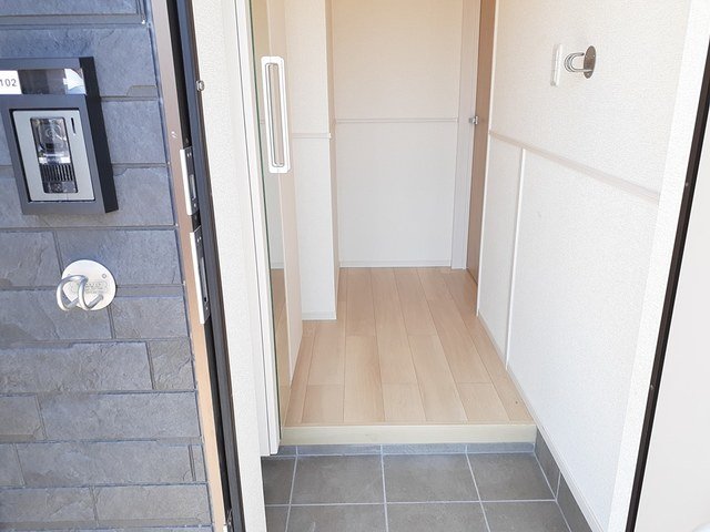玄関　シンプルで使いやすい玄関です