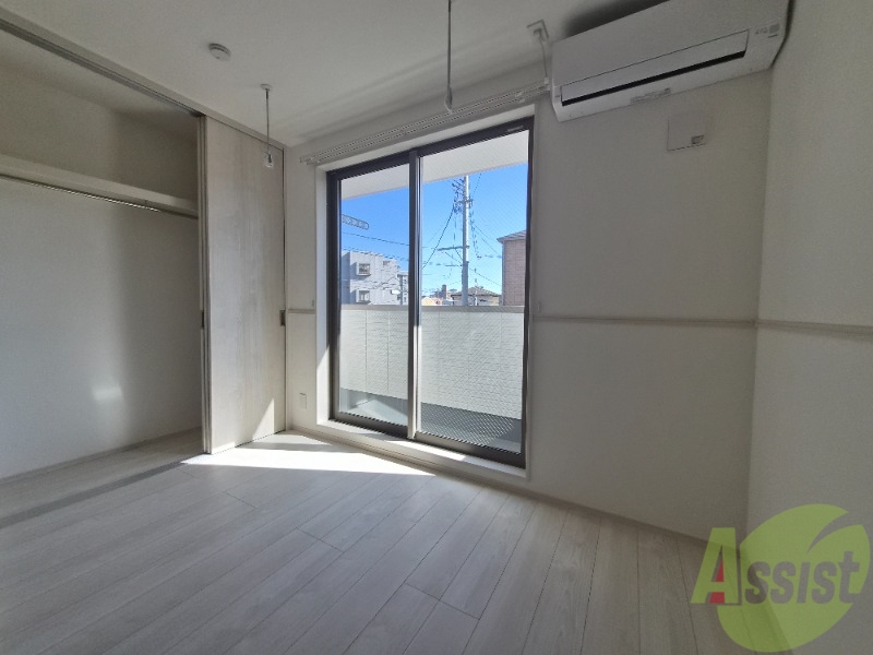 その他部屋・スペース　３．５帖の洋室もございます。寝室としてご利用できます。