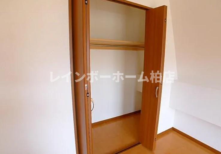収納　洋室のクローゼットです