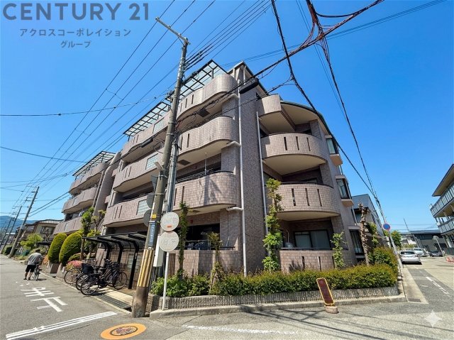 建物外観　敷地内駐輪場あり！