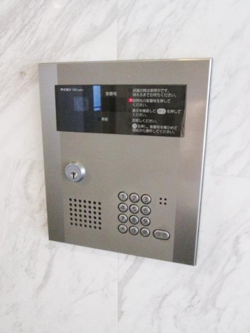 セキュリティ　☆安心のオートロック☆