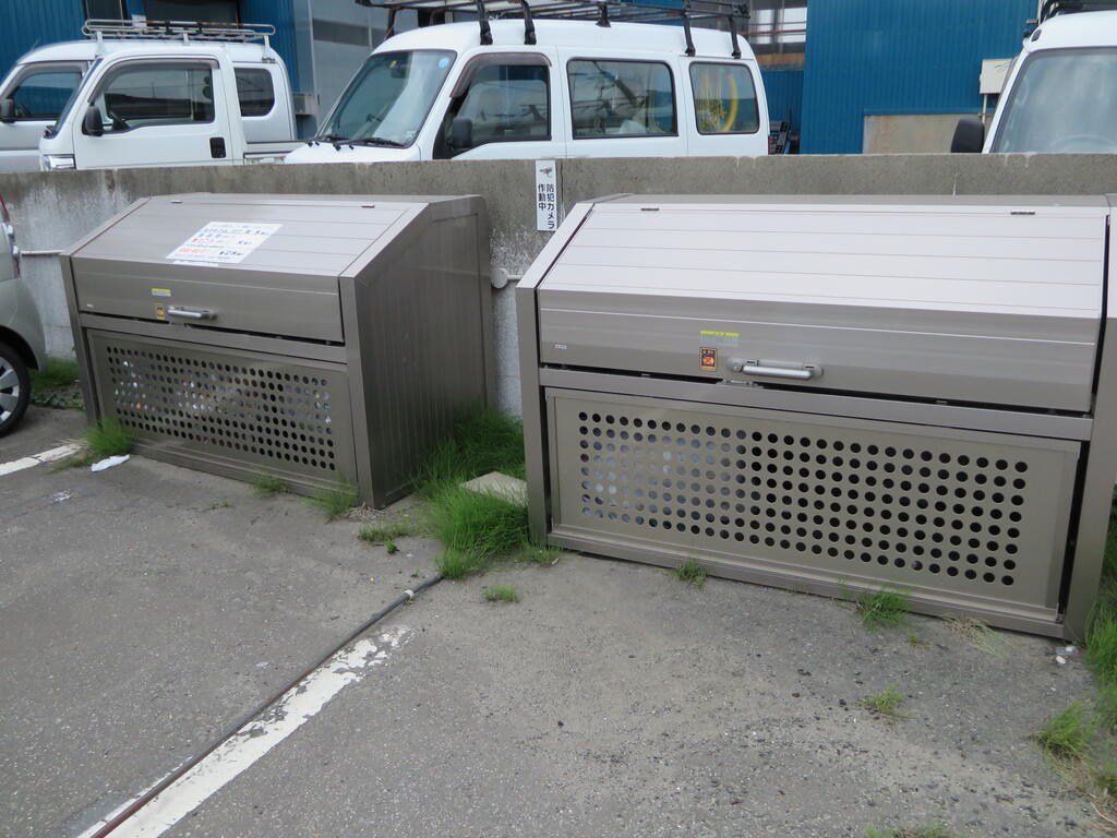 その他　敷地内ごみ捨て場