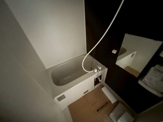 バス・シャワールーム　※他の部屋の写真です
