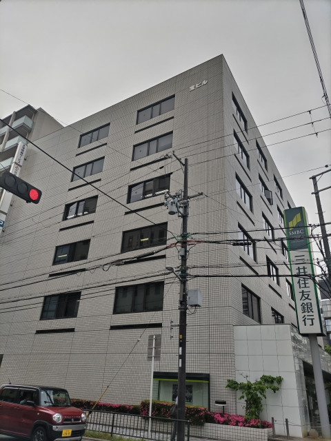 銀行　三井住友銀行　江坂支店（銀行）まで700m