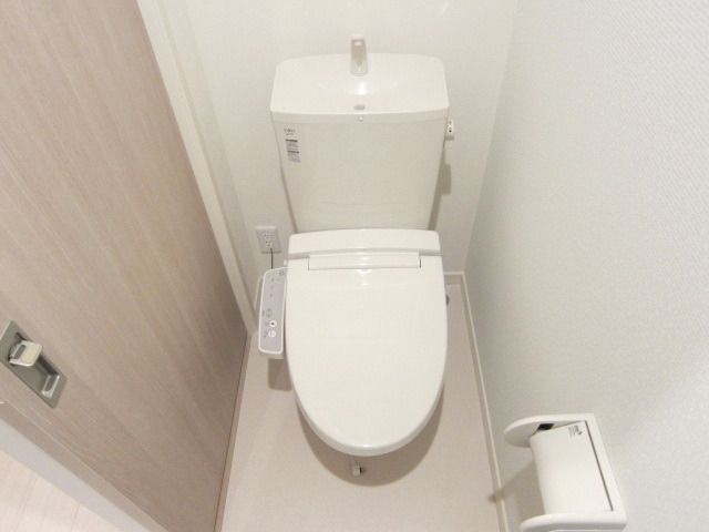 トイレ　★清潔感のあるトイレです★