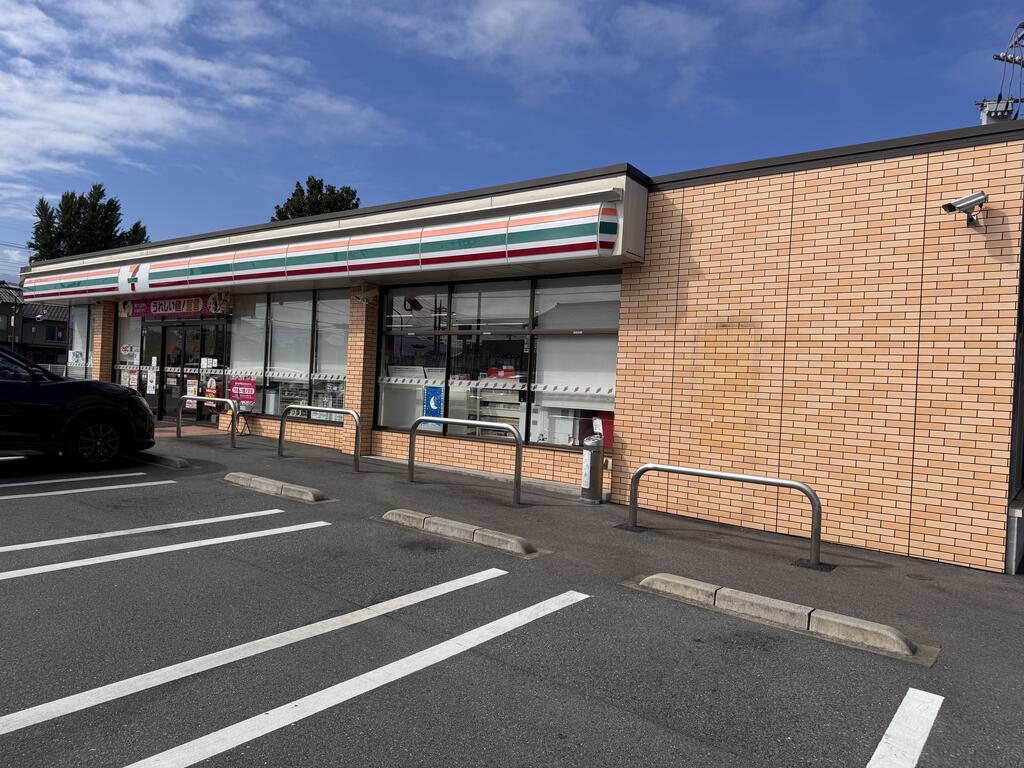コンビニ　セブンイレブン富岡市富岡店（コンビニ）まで293m