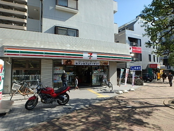 コンビニ　セブンイレブン 江戸川中葛西3丁目店（コンビニ）まで301m
