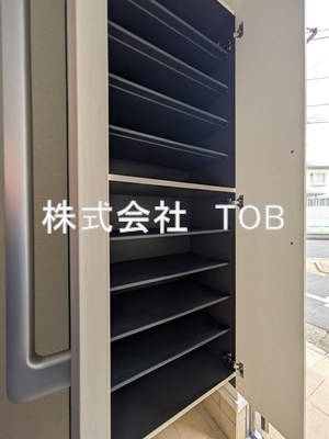 玄関　シューズボックス