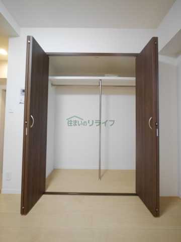 収納　シャイニング