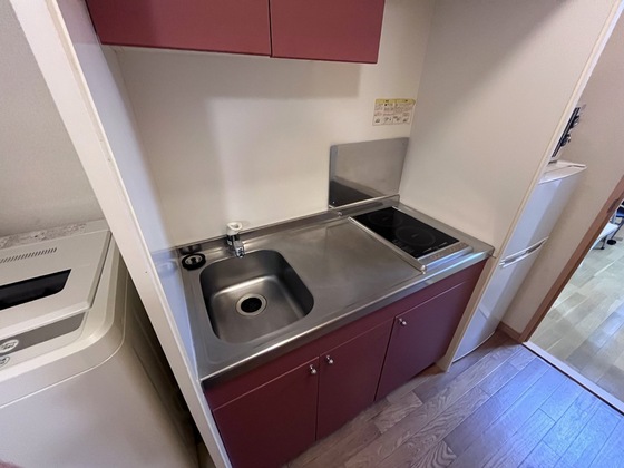 キッチン　※別部屋の写真です