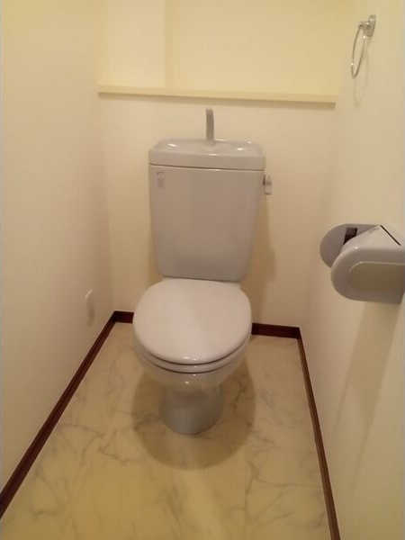 トイレ　写真はイメージです。詳細は弊社にて内見をお願い致します！