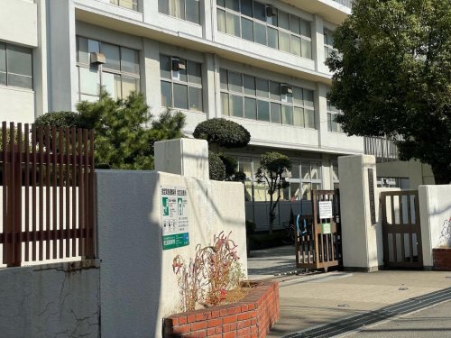 高校・高専　尼崎市立尼崎高校（高校・高専）まで1943m