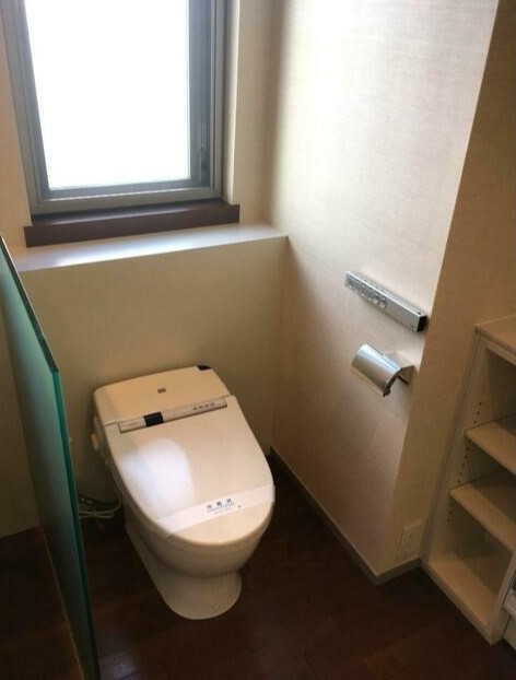 トイレ　※他部屋、参考写真※