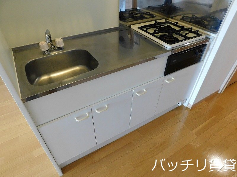 キッチン　写真は別号数の為、現状優先となります。