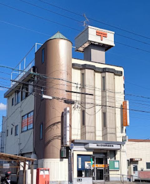 郵便局　岡山花尻簡易郵便局（郵便局）まで826m
