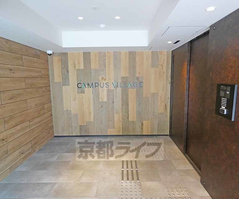その他共有部分　建物入口です。