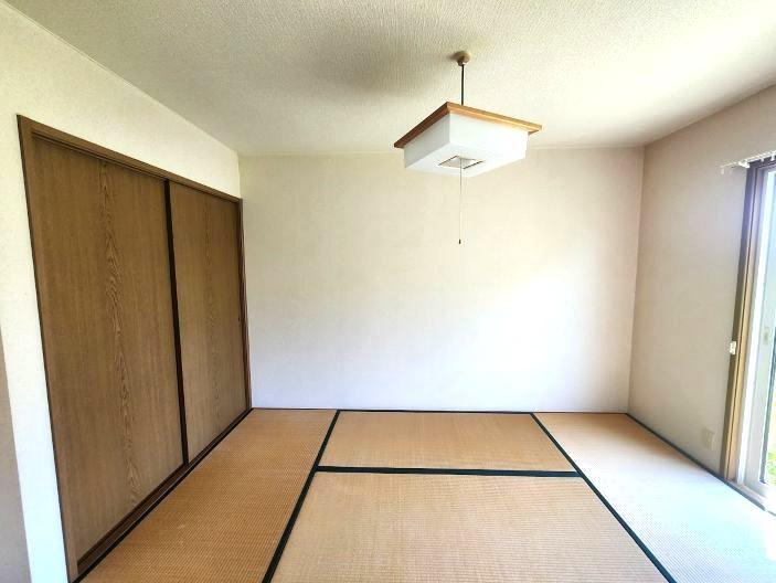 その他部屋・スペース　照明付の明るい和室