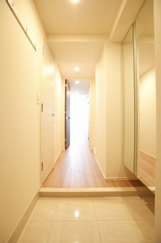 玄関　収納※別部屋参考写真