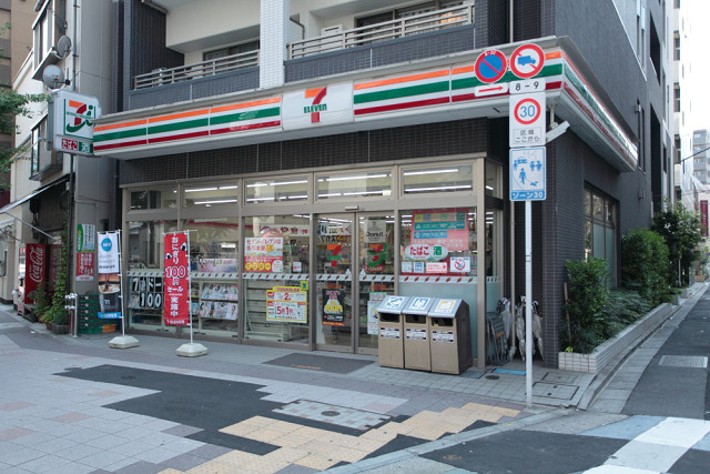 コンビニ　セブン-イレブン築地日刊スポーツ本社店（コンビニ）まで485m