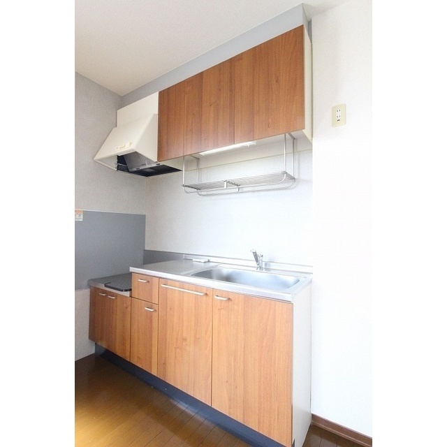 キッチン　写真は他の部屋のものになります