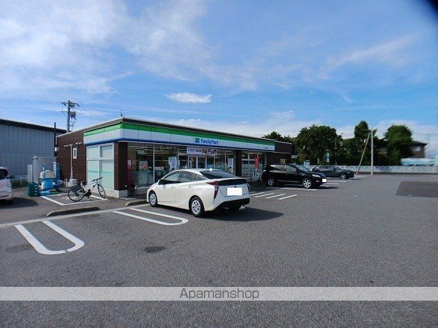 コンビニ　ファミリーマート　大分常行店（コンビニ）まで750m