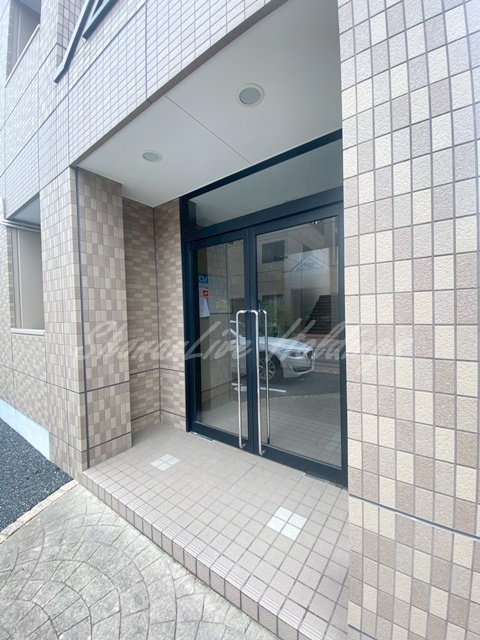 エントランス　綺麗なエントランス♪