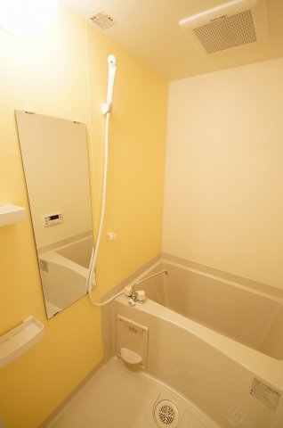 バス・シャワールーム　バス・トイレ別