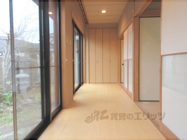 その他部屋・スペース　廊下