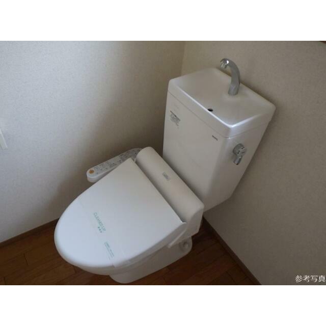 トイレ　参考写真