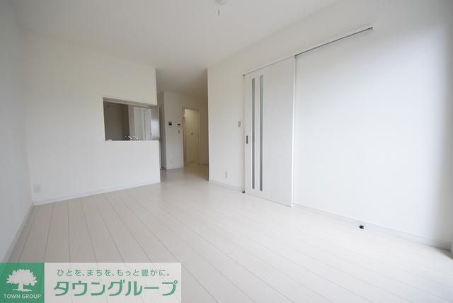 居室・リビング　お問合せはタウンハウジングまで！※現地待合わせ相談可能