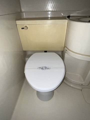 トイレ　浴室内にトイレがあります♪
