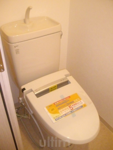 トイレ　別室の画像です、ご参考までに