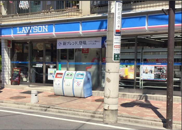 コンビニ　ローソン成増北口通り店（コンビニ）まで383m