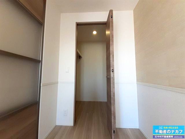 収納　※同タイプの部屋写真です