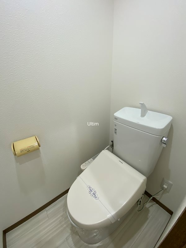 トイレ　別の部屋の写真