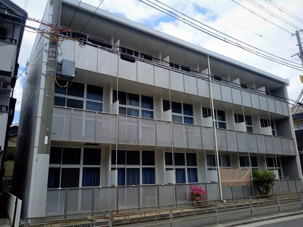 建物外観　大阪公立大学杉本キャンパスおよそ徒歩13分