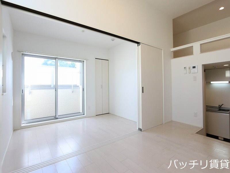 バルコニー　画像は同型タイプの為、現状を優先致します。