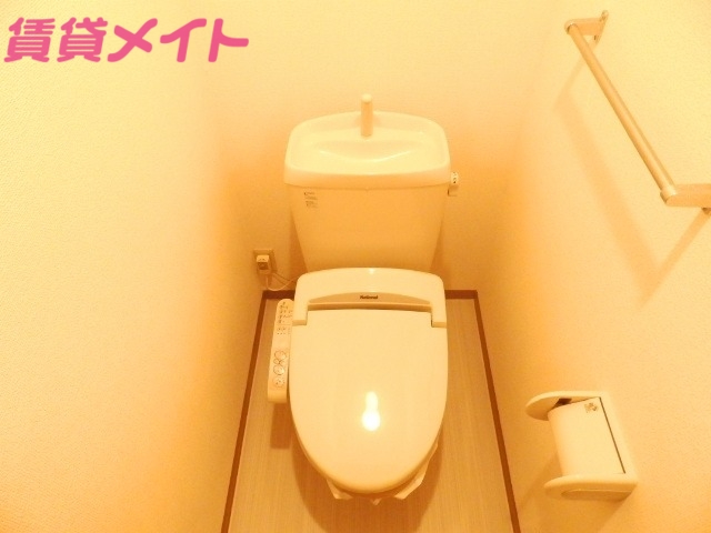 トイレ　別部屋参考写真です