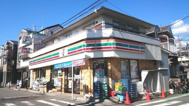 コンビニ　セブンイレブン 横浜白幡向町店（コンビニ）まで286m