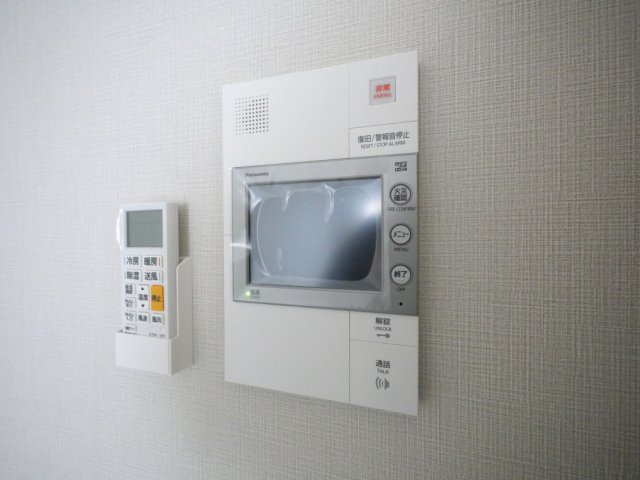 セキュリティ　モニター付きインターホンです