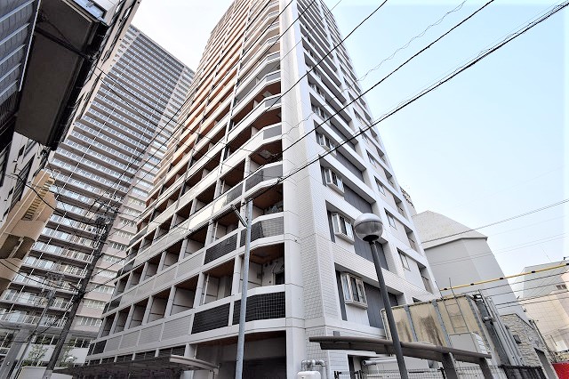 建物外観　広島駅前２０階建タワーマンション