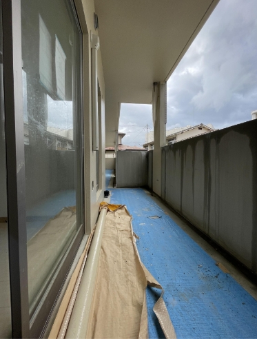バルコニー　※同マンション別室の参考写真です