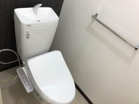 トイレ　シャワー付トイレ