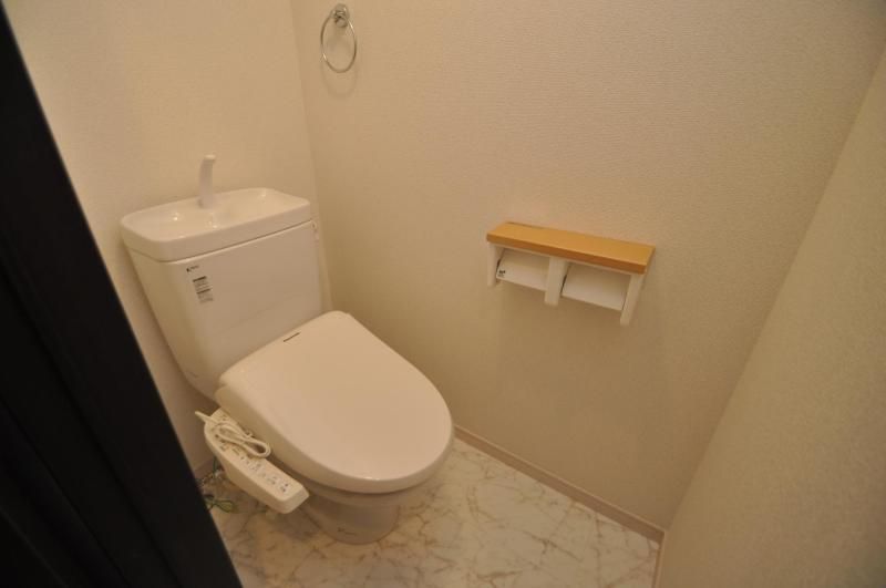 トイレ　ゆったりとした空間のトイレです