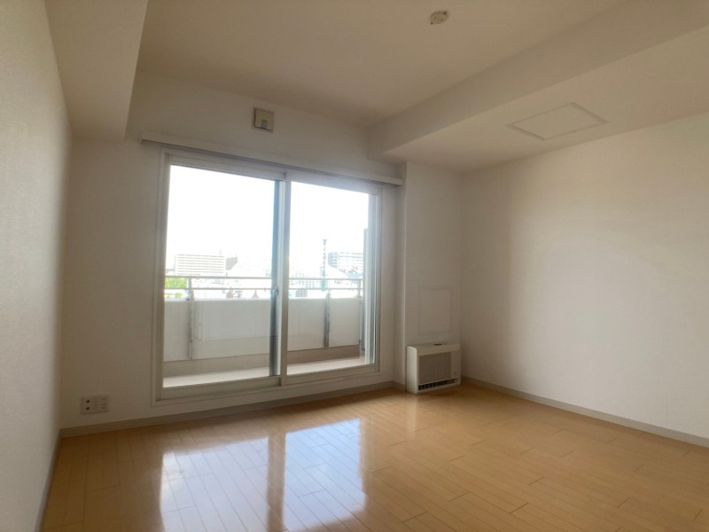 居室・リビング　広くてキレイなお部屋が広がっていて、充実した生活が送れそう。