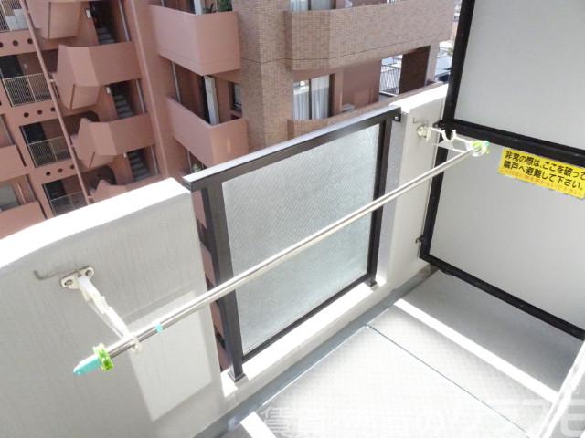 バルコニー　南向きだからお洗濯物が乾きやすい！
